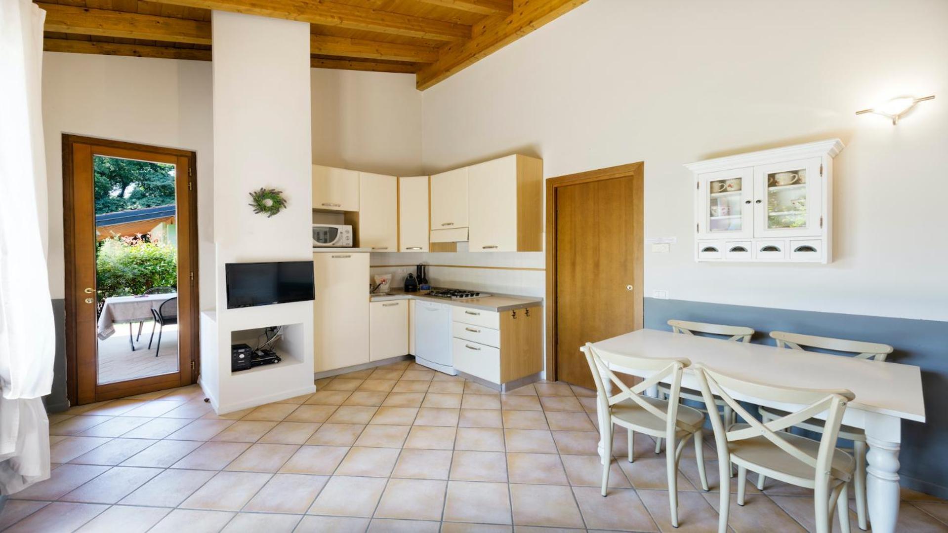 Park Residence Il Gabbiano Moniga del Garda Habitación foto