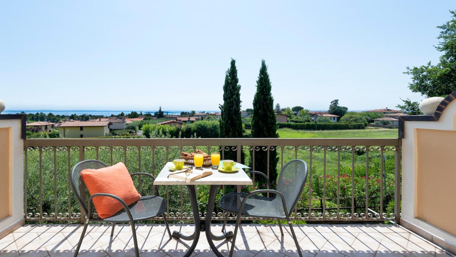 Park Residence Il Gabbiano Moniga del Garda Habitación foto