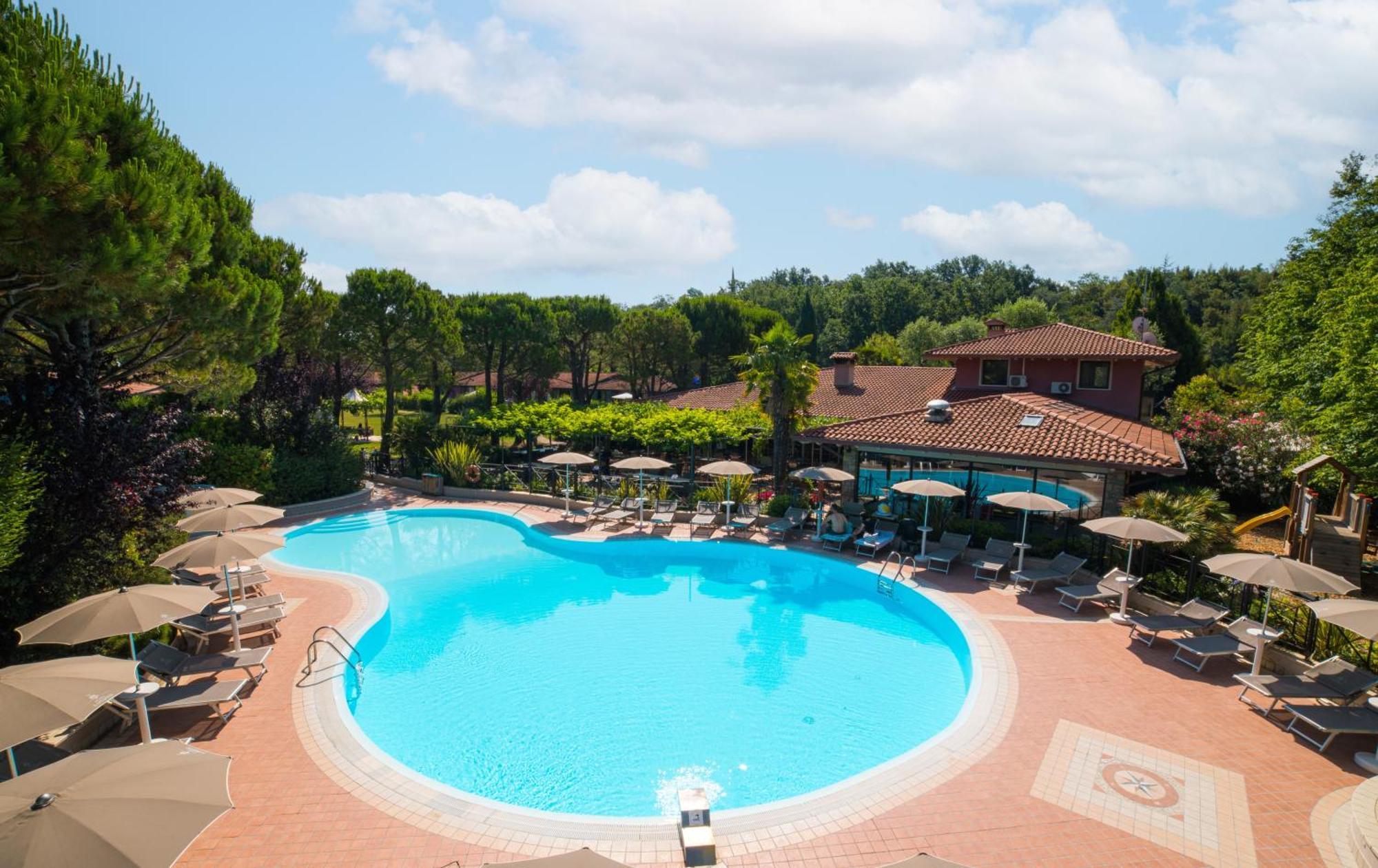 Park Residence Il Gabbiano Moniga del Garda Exterior foto
