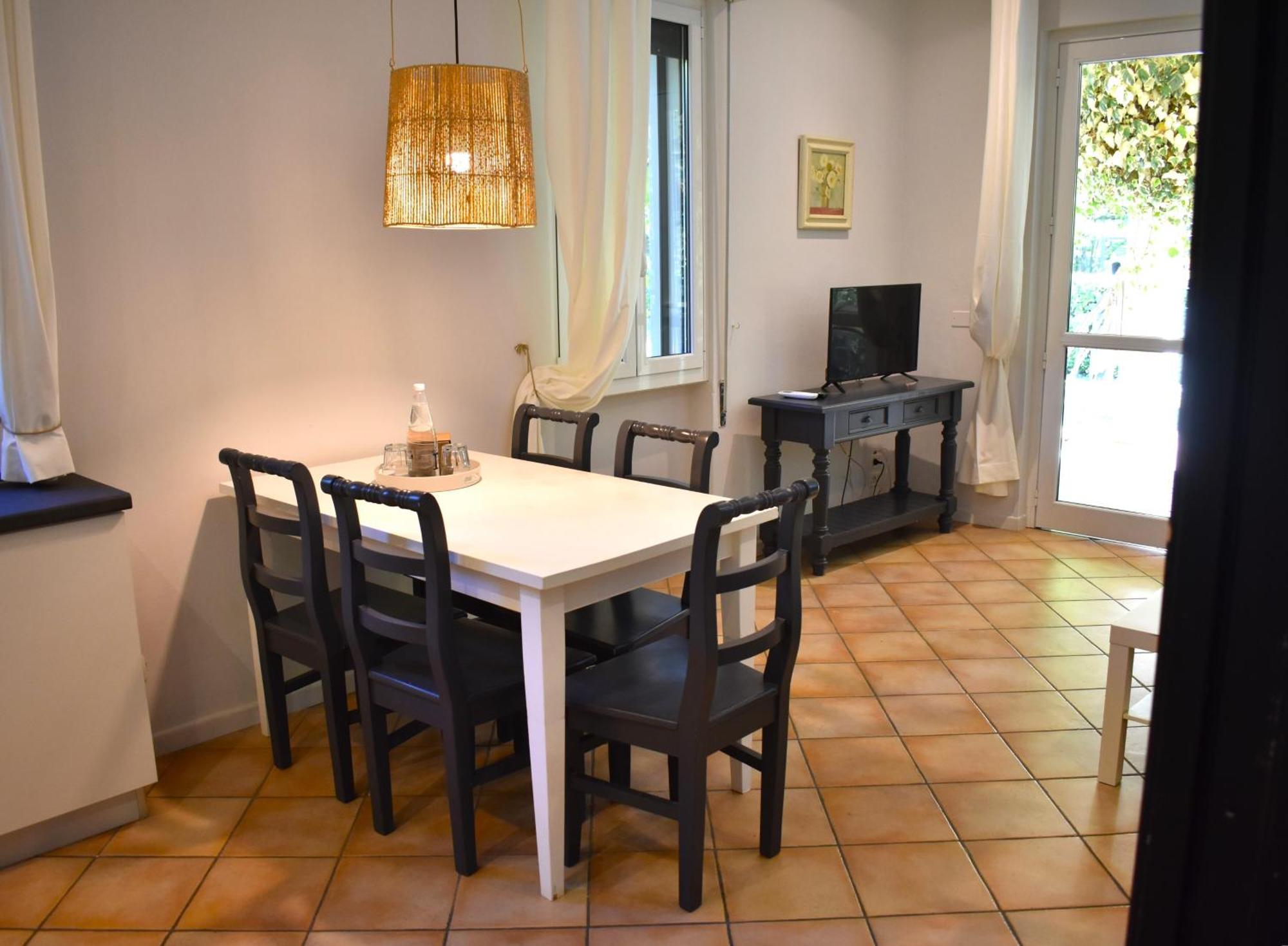 Park Residence Il Gabbiano Moniga del Garda Habitación foto