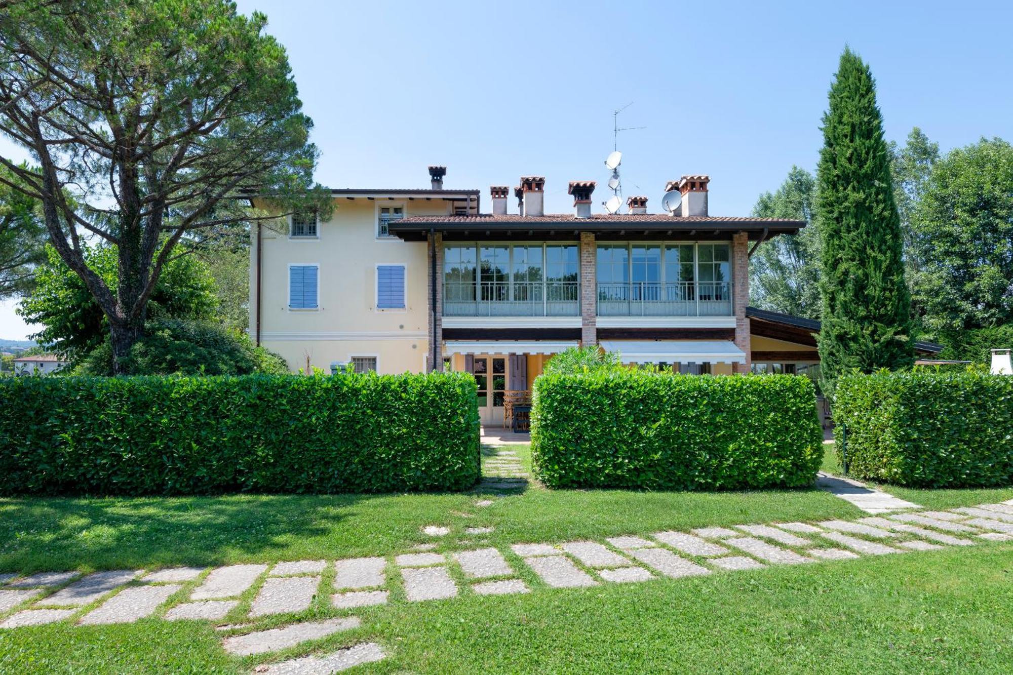 Park Residence Il Gabbiano Moniga del Garda Habitación foto