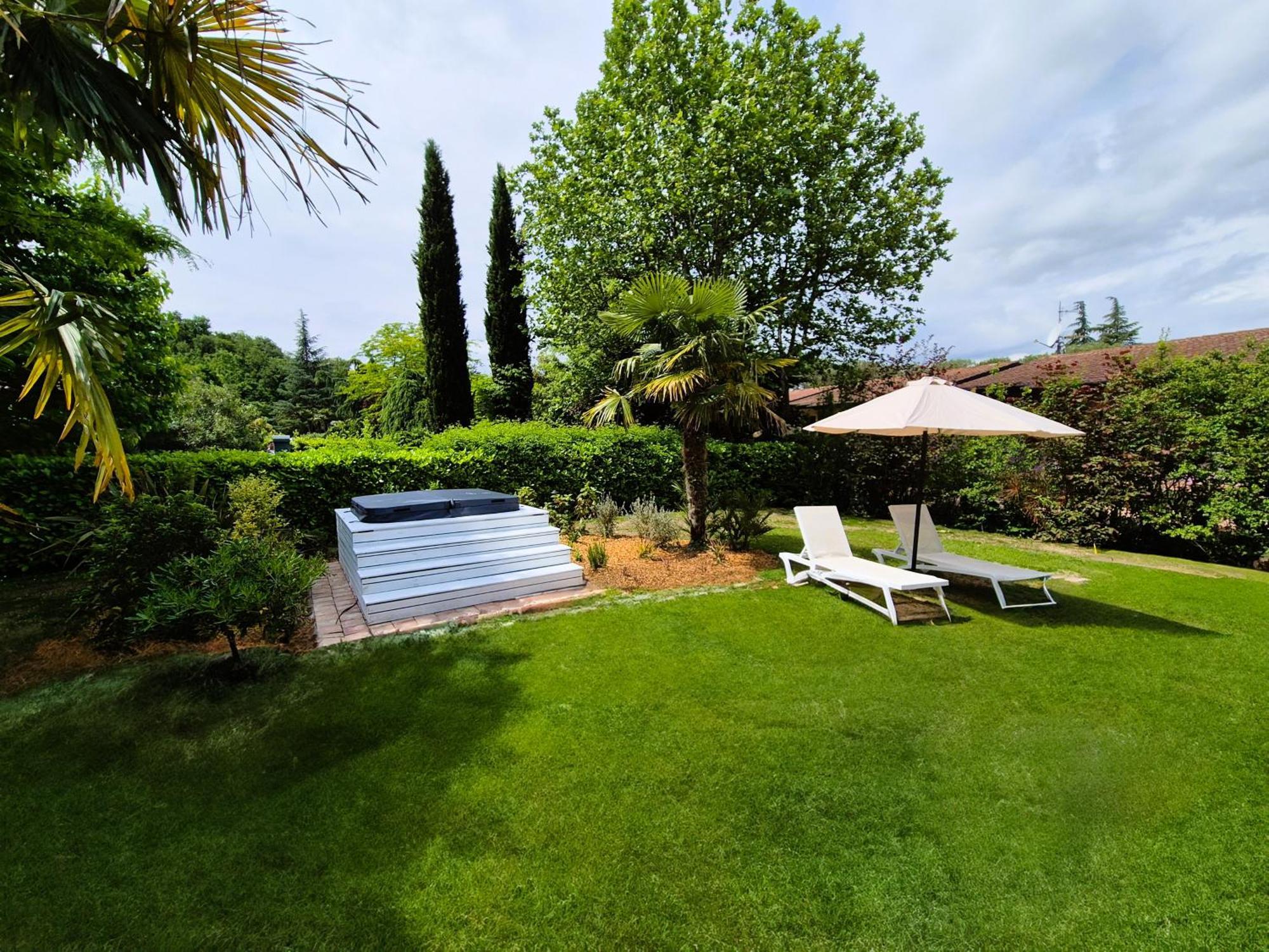 Park Residence Il Gabbiano Moniga del Garda Exterior foto
